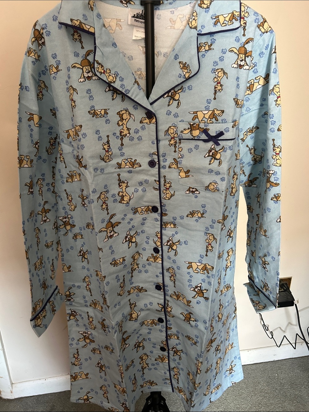 Women’s Light Blue Dog-Print Long Pajama Shirt.never worn